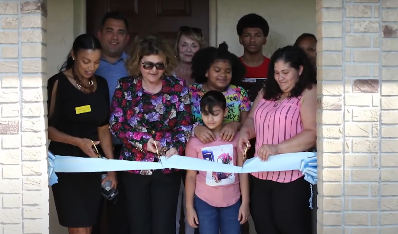 Established by Forough Hosseini, the Prosperity Project’s ZIP Code leader for 32114 in Volusia County, Homes Bring Hope helps people qualify for home loans and prepare them for the challenges – and joys – of homeownership. Ultimately, Homes Bring Hope will help people become homeowners and break the bonds of generational poverty by building equity, the first step to accumulating wealth.
